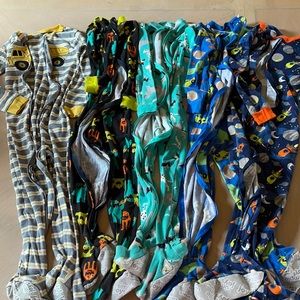 5 footies pjs 4T size for boys *FREE Shipping*